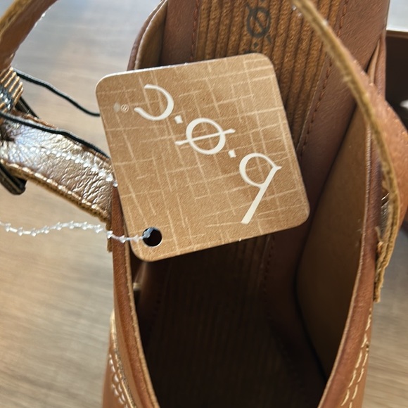 NEW b.o.c. Slingback Platform Clogs NWT Size 11 - Picture 6 of 8